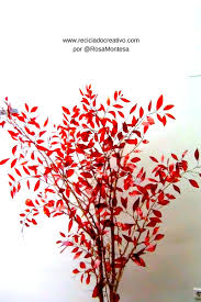 Sigue leyendo y toma nota de unas cuantas ideas para hacerlo. Arbol Con Botellas De Plastico Y Unas Ramas Secas 4 Reciclado Creativo Por Rosa Montesa