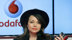 Welcome to the digital nina hagen, giving away what money can`t buy: Cosma Shiva Hagen Privat Enttauscht Von Mama Nina Hatte Lieber Einen Anderen Namen News De