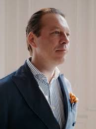 Portraits — NICK SOMERS