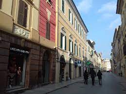 Billige mietwägen in corso giacomo matteotti top mietpreise keine extrakosten kostenlose stornierung preisvergleich. File Corso Giacomo Matteotti Jesi 08 Jpg Wikipedia