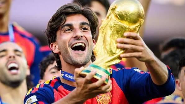 El Barça quiere que Ferran Torres sea importante para ellos la próxima  temporada, insisten en retenerlo. [Vía @FabrizioRomano ]