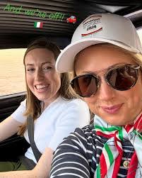 Holly Mcnulty's Instagram, Twitter & Facebook