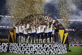 Other websites present an official list, which is generated by fifa each month. Usa Climbs 11 Spots To Enter The Top 10 Fifa World Rankings In August Essentiallysports