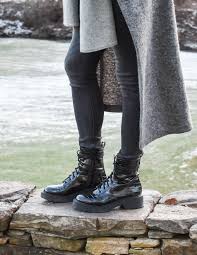 Combat Boots Trend Into Fall 2020 Jaimie Tucker Trending Boots Fashion Combat Boots