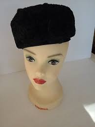 Women's Vintage Sculpted Beret /Hat Amrose-Esther Wolf