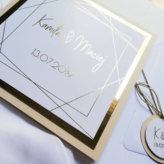 Elegancka karta z instrukcją obsługi suchego lodu i życzeniami dla Pary Młodej