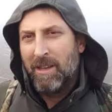 PEKER AİLESİNİN ACI GÜNÜ Yunus Emre Mahallesi'nden Acı Haber Yunus Emre  (Saca) Mahallesi'nden, merhum Beroğlu Sami Peker'in torunu, merhum Avni  Peker'in oğlu, Arif Peker'in yeğeni, Murat Peker'in amcasının oğlu Ayhan  Peker vefat