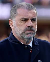 Tottenham Hotspur head coach Ange Postecoglou has defended striker Dominic  Solanke from early criticism! 👀