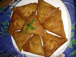 Brik Au Thon A L Algerienne Recette Recette Brick Recette Feuille De Brick