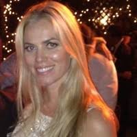 Gloria Erickson's Instagram, Twitter & Facebook