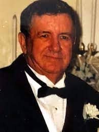 Carl Blackmon's Instagram, Twitter & Facebook