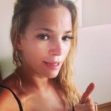 Amanda Gorka's Instagram, Twitter & Facebook