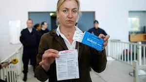 She is the one by whom the scandal of the mediator broke out. La Lanceuse D Alerte Irene Frachon A L Ouverture Du Proces Du Mediator