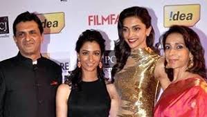 Deepika To Spend Quality Time With Her Family This Diwali Before Begin Shooting For Padmavati Next We Indian Celebrities Deepika Padukone Bollywood Celebrities