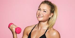 Scientific director horst neuhaus evangelisches krankenhaus düsseldorf. Sophia Thiel Fitness Star Ganz Verandert In Dusseldorf Fans Uberrascht Express De