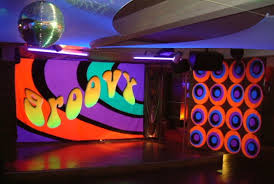 Party themes disco party decorations party centerpieces 70s party theme mom party 60th birthday party music centerpieces music party. 70s Seventies Party Backdrops And Decor