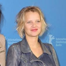 Check out the latest pictures, photos and images of joanna kulig. Joanna Kulig Bio Family Trivia Famous Birthdays
