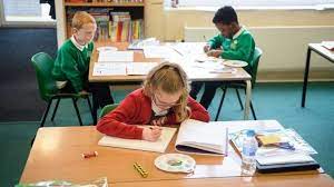 Allerdings forderte laschet, dass unternehmen ihre angestellten. Coronavirus Lockdown Pupils Are Three Months Behind Say Teachers Bbc News