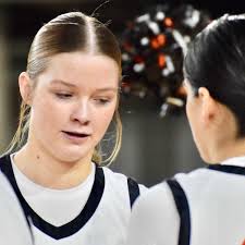 SBLive's 2024-25 all-state Washington high school girls basketball teams:  Cheyenne Hull grabs MVP for Davis