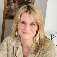 Katy Knowles's Instagram, Twitter & Facebook