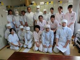 Qlife小倉記念病院（福岡県北九州市小倉北区）の医師・看護師・薬剤師口コミ・評判：医師だけでなくスタッフ全員が循環器疾患… 看護師 医師だけでなくスタッフ全員が循環器疾患に詳しい 施設全体に関する口コミ 回答者：30代 男性 勤務先：病院（200床以上） 循環器に関連した疾患について. æ „é¤Šç®¡ç†ç§' åŒ—ä¹å·žç—…é™¢ã‚°ãƒ«ãƒ¼ãƒ— åŒ—ä¹å·žå°å€‰ç—…é™¢