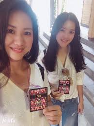 Ann Yin-Colour Stylish