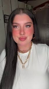 Vidéos de iris.shore (@iris.shore) avec Ce qu'ils aiment