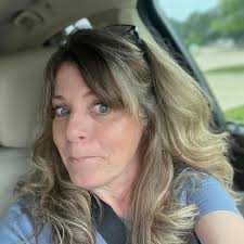 Congratulations to Greens Prairie Elementary Kindergarten teacher, Jessica  McMurray for being chosen as a BB&T Teacher of the Month! Jessica was  nominated by her fellow educators because she is a great team