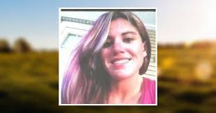 Dana Gipson's Instagram, Twitter & Facebook