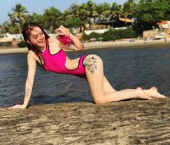 Слив интимных фото Lana Twinkle (видео 18+)