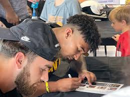 Kim Sharar (@KimSharar)