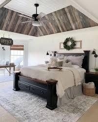 A rustic farmhouse bedroom ideas is suitable with any gender or preference. 34 Romantic Farmhouse Master Bedroom Ideas Rustic Master Bedroom Farmhouse Bedroom Decor Home Decor Bedroom