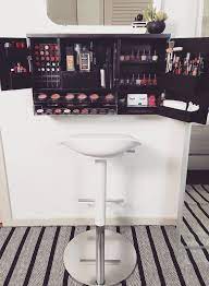 Im So Excited To Finally Bring Out This New Makeup Organizer That I Designed To Make Your Life That Much Easier Coiffeuses Rangement Makeup Salon De Maquillage