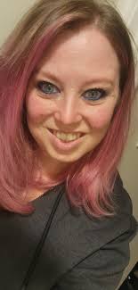 E L L E V I E H A I R S P A & D R Y B A R