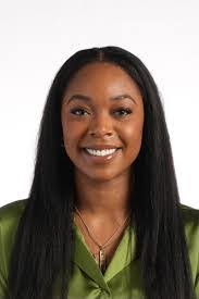 Janet Huss's Instagram, Twitter & Facebook