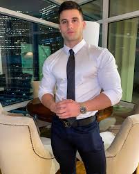 Dominick Nicolai On Instagram Think This Is My First Time Wearing A Tie Since Prom In High School Dapper Mens Fashion Well Dressed Men Mens Casual Outfits