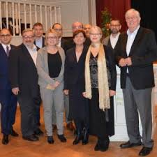 Unser haus verfügt über 102 betten im rehazentrum sowie 50 betten im. Aktuelles Aus Unserem Mvz Asklepios Gesundheitszentrum Heidberg