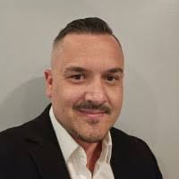 Jason Averill's Instagram, Twitter & Facebook