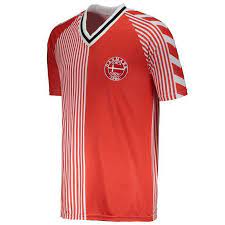 Veja mais ideias sobre futebol, camiseta, camisa seleção brasileira. Camisa Dinamarca Retro 1986 Futfanatics