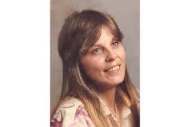 Stephanie Cantrell's Instagram, Twitter & Facebook