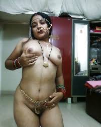 Desi Wife Mangala Bhabi - Complete Collection - 740 photos