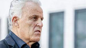 Dutch crime reporter peter r de vries has died nine days after he was shot in an amsterdam street, rtl news has reported. Famed Dutch Crime Reporter De Vries Dies After Being Shot In Street Ctv News