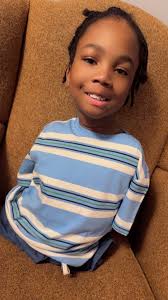 It's a happy Monday for the kiddies 🩷🩵