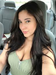 Angie Varona