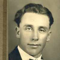 Levi Caudle Holt (1899–1987)