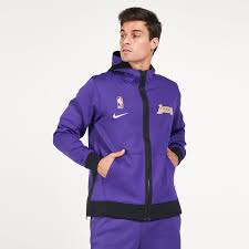 Built with tons of technology, this hoodie offers all of the amenities so you can put on a show. Buy Nike Men S Nba Los Angeles Lakers Showtime Therma Flex Hoodie In Dubai Uae Sss