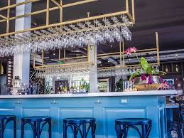 Turning your basement into a real bar can be a great use of space that's otherwise not utilised much. 7 Bar Counter Design Ideas For A Home Bar In Singapore