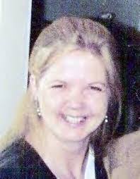 Lyn Brewer's Instagram, Twitter & Facebook