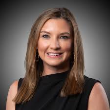 Lori Burgin's Instagram, Twitter & Facebook