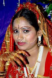 Tradycyjna Indyjska Lampa Naftowa Terakotowa Deepa Na Ołtarzu Diwali  Turystyka Indyjska Kultura Indyjska Zdjęcie Stock